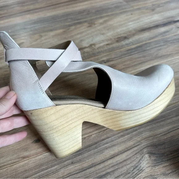 Free People Pink and Tan Mules - Picture 6 of 10